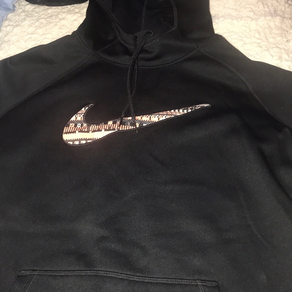 Nike Therma-Fit hoodie